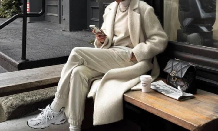 Set đồ thể thao vừa ấm vừa năng động