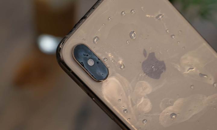 iPhone XS Max có chống nước không?