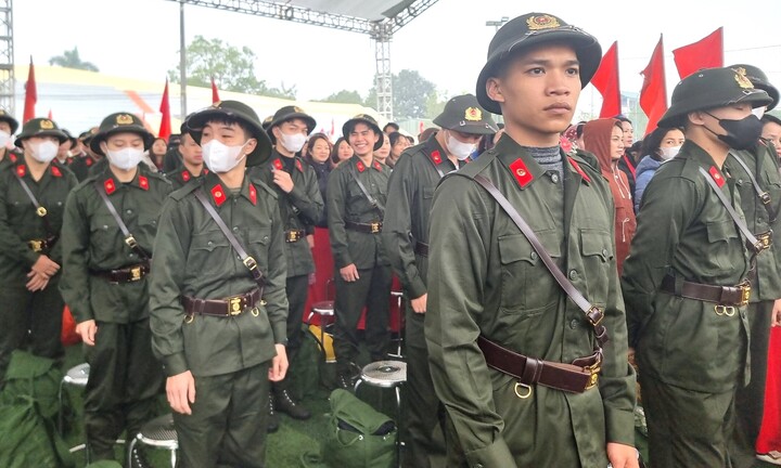 4 điều kiện để chiến sĩ CAND nghĩa vụ được xét chuyển thẳng sang chuyên nghiệp