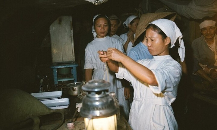 Những bức ảnh lịch sử của ngành y Việt Nam