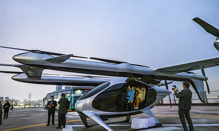 'Taxi bay' điện Trung Quốc hoàn thành chuyến bay liên thành phố đầu tiên