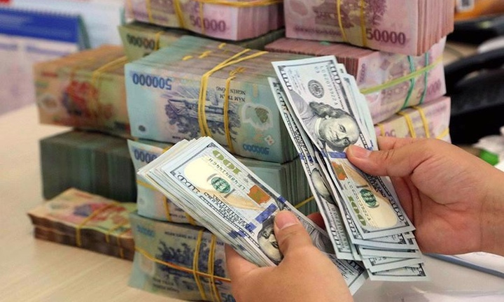 Giá USD liên tiếp tăng mạnh: Khi nào hạ nhiệt?