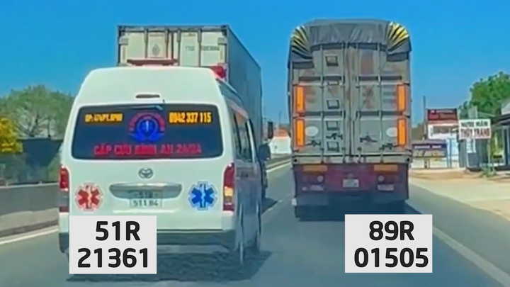 Phẫn nộ hai xe đầu kéo 'dàn trận' trên quốc lộ, cản đường xe cấp cứu