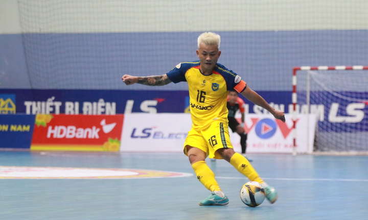 Trực tiếp Futsal HDBank VĐQG 2024: Sanvinest Khánh Hòa vs Sahako