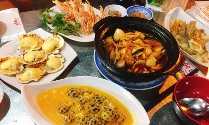 Top những quán ốc nức tiếng ở TP.HCM