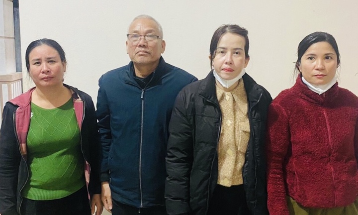 Bắt 5 người trong đường dây đánh bạc bằng hình thức ghi lô đề ở Nghệ An