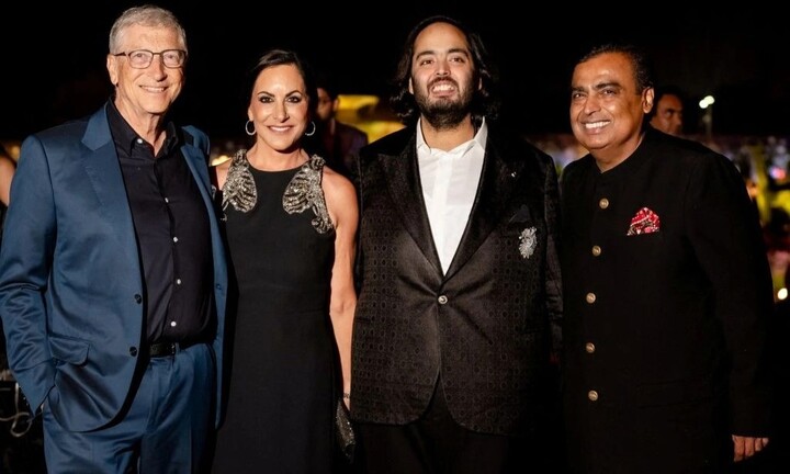 Tỷ phú Bill Gates trở lại Việt Nam sau gần 20 năm