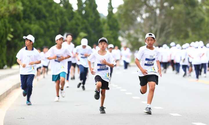Gần 15.000 người tham gia giải chạy học sinh - sinh viên ở Thừa Thiên - Huế