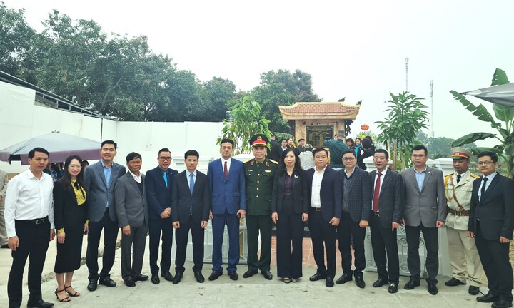 Việt Nam - Algeria tưởng niệm các nhà báo hy sinh 50 năm trước