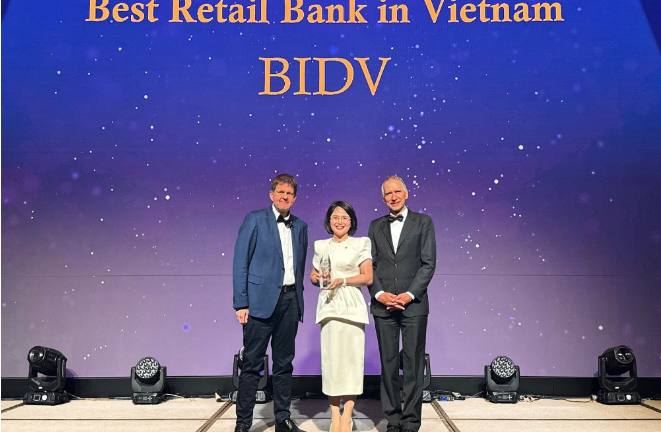 BIDV lập kỷ lục 9 lần nhận giải thưởng 'Ngân hàng bán lẻ tốt nhất Việt Nam'