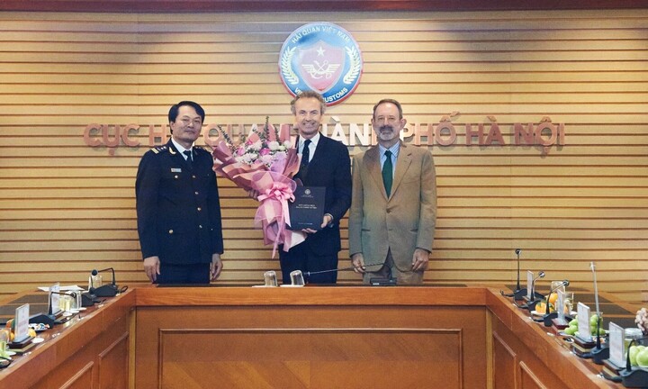 Piaggio Việt Nam được công nhận doanh nghiệp ưu tiên bởi Tổng cục Hải quan