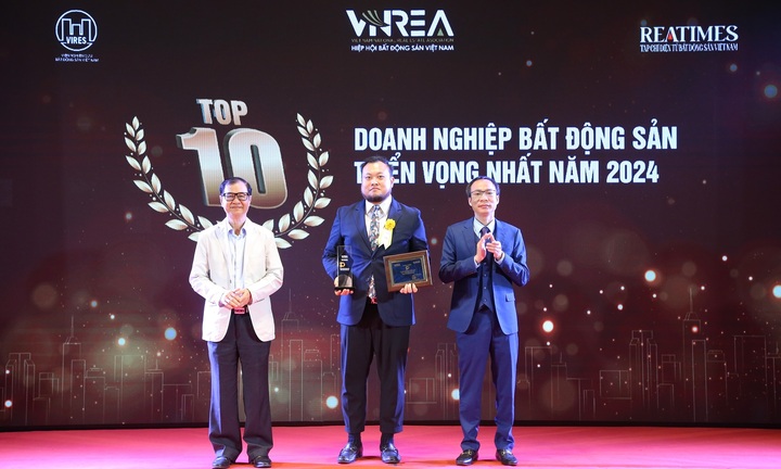 Thương hiệu bất động sản dẫn đầu 2023 - 2024 vinh danh ROX Living