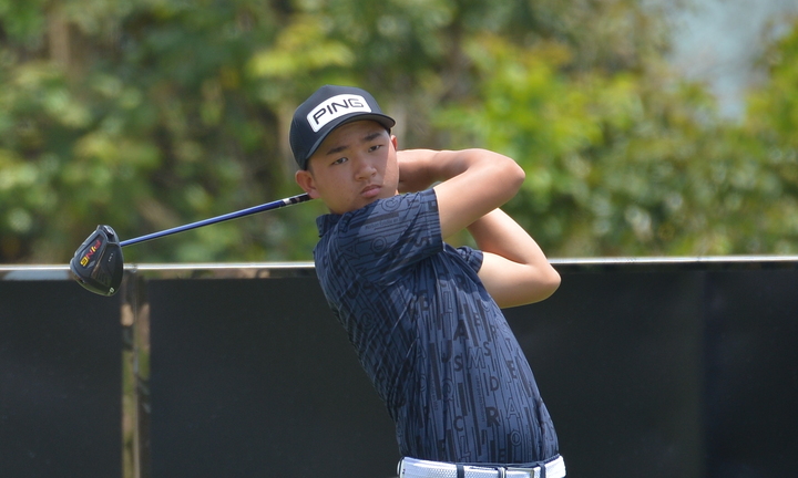 2 VĐV Việt Nam vượt qua vòng 2 giải golf mở màn VGA Tour 2024