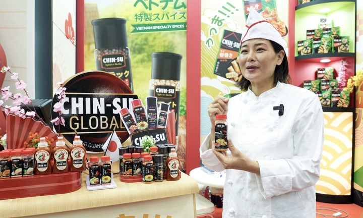 Bộ gia vị hạt và bột đặc sản Chin-su nhận lời khen từ đầu bếp hàng đầu Nhật Bản