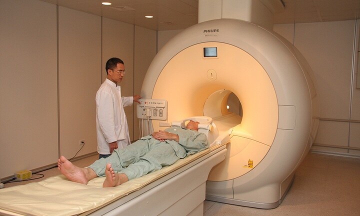 Đau đầu rất thường gặp, khi nào nên đi khám?