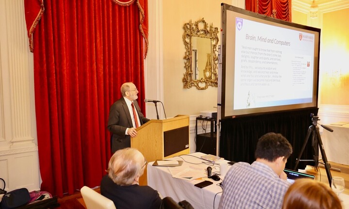 AIWS Angel - Siêu trợ lý trí tuệ nhân tạo nhân ái đầu tiên trên thế giới