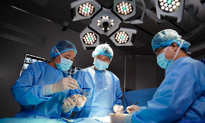 Tập đoàn Y khoa Hoàn Mỹ và Strasys ký kết biên bản ghi nhớ hợp tác
