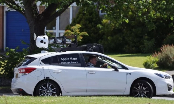 Người Việt hào hứng khi bắt gặp xe thu thập dữ liệu bản đồ Apple trên đường phố