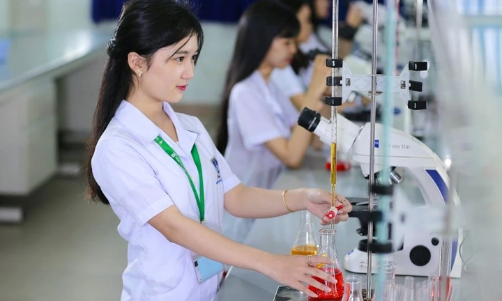 Chỉ tiêu tuyển sinh vào các trường đại học khối ngành Y dược 2024