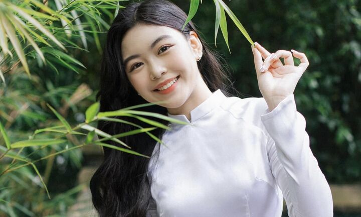 Bà xã Quyền Linh khoe thành tích học tập đáng nể của con gái 