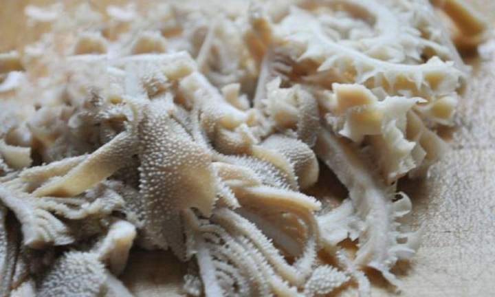 Ăn sách bò thường xuyên có tốt?