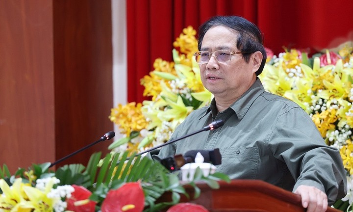 Thủ tướng Phạm Minh Chính làm việc với Ban Thường vụ Tỉnh ủy Tiền Giang