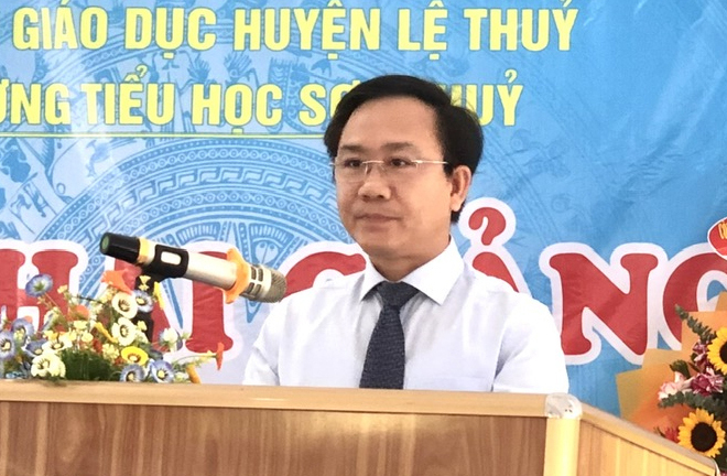 Phê chuẩn kết quả bầu Phó Chủ tịch UBND tỉnh Quảng Bình Hoàng Xuân Tân