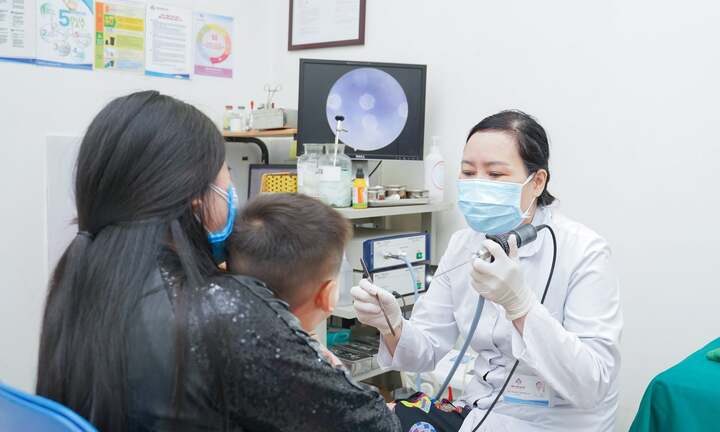 Nhiều trẻ nhập viện vì cúm B, bác sĩ chỉ rõ dấu hiệu nhận biết