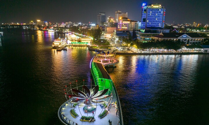 Cận cảnh cung đường chạy ấn tượng tại VPBank Can Tho Music Night Run 2024