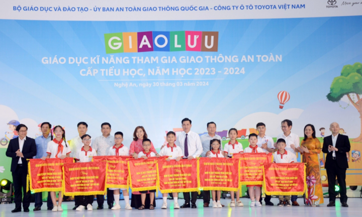 Chung kết 'Toyota cùng em học An toàn giao thông' 2023 – 2024