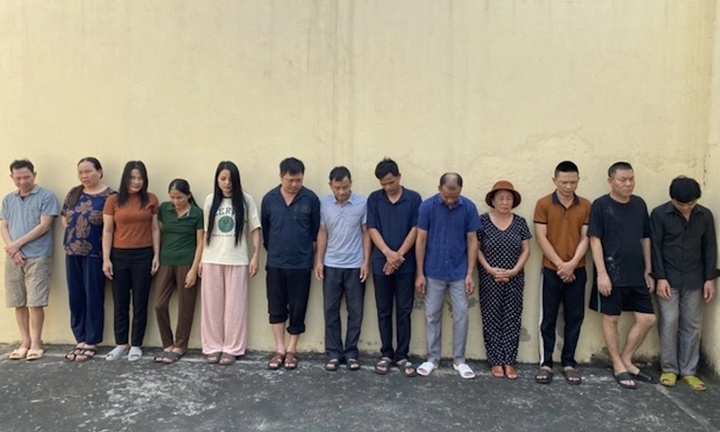 Nhiều 'quý bà' tham gia đường dây đánh bạc 1 tỷ đồng/ngày