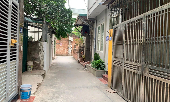 Choáng váng nhiều nhà trong ngõ ở Hà Nội hét giá trên trời, cao hơn nhà mặt phố