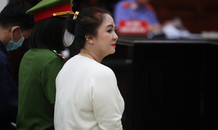 Xử phúc thẩm vụ án liên quan Nguyễn Phương Hằng: Bác đề nghị đổi thẩm phán