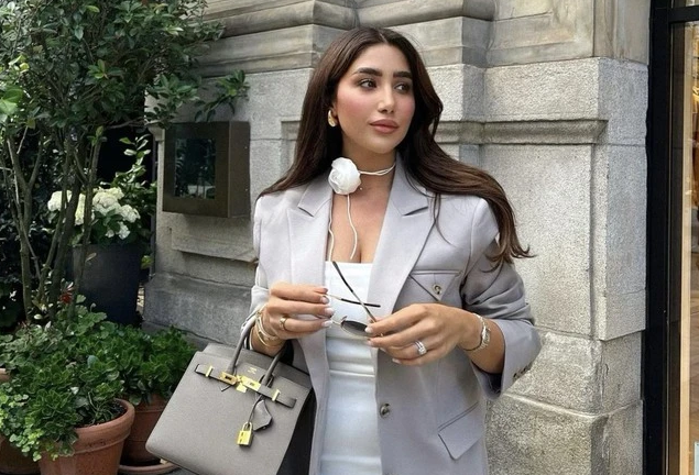 Cách biến những trang phục đơn giản trở nên phong cách, thời thượng