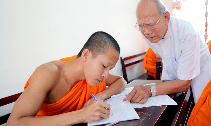 Nhà giáo Nhân dân đầu tiên của người Khmer Nam Bộ từ trần