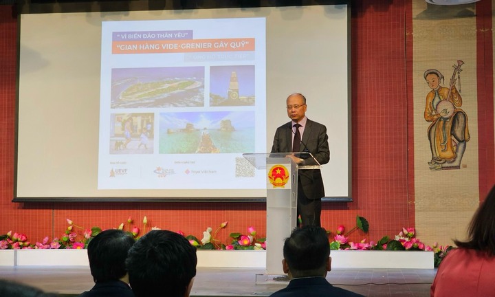Gây quỹ biển đảo quê hương Hoàng Sa và Trường Sa ở Pháp