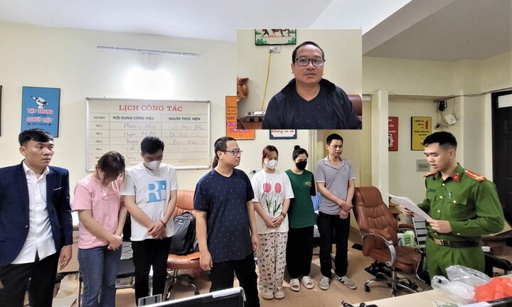 Phá đường dây mua bán điện thoại giả, chiếm đoạt hơn 90 tỷ đồng