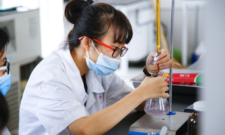 Chọn ngành Hóa mỹ phẩm, sinh viên được học những gì?