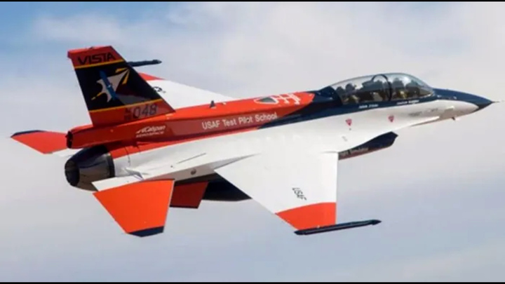 Máy bay chiến đấu F-16 tự bay bằng AI của không quân Mỹ