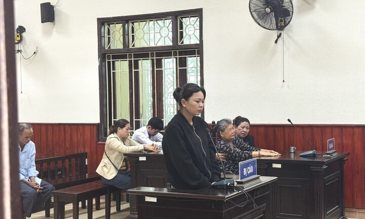 Lời hối lỗi muộn mằn của người phụ nữ đâm chết chồng cũ vì ghen tuông 