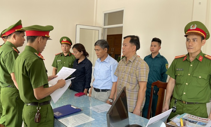 Nhận hối lộ, 3 nguyên Trưởng phòng GD&ĐT huyện ở Quảng Nam bị bắt