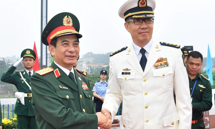 Bộ trưởng Quốc phòng Việt Nam-Trung Quốc chứng kiến tuần tra chung