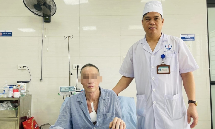 Bị cuốn vào gầm máy cày, người đàn ông bị vỡ ngực, tình trạng nguy kịch