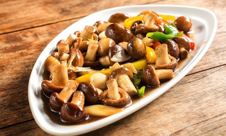 Những thực phẩm này hâm lại có thể thành 'thuốc độc'