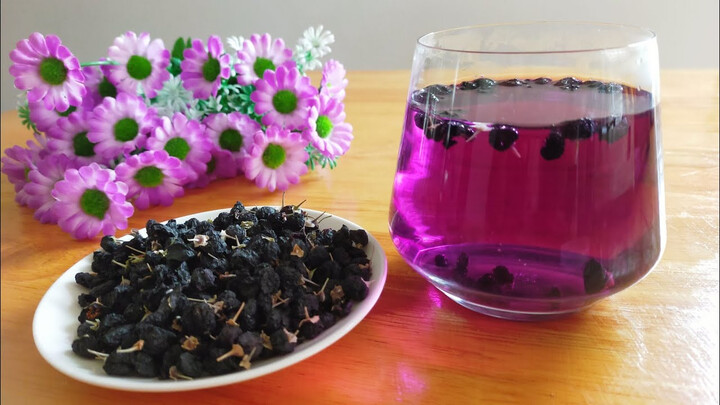 Cách pha trà hắc kỷ tử thơm ngon