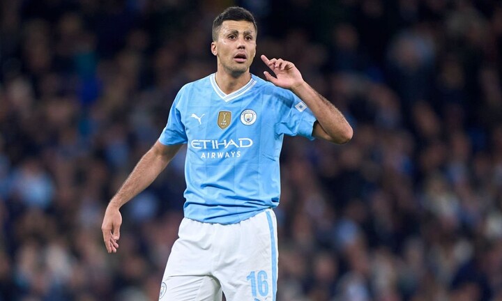 Sao Man City ấm ức: Real Madrid chỉ phòng ngự, ăn may