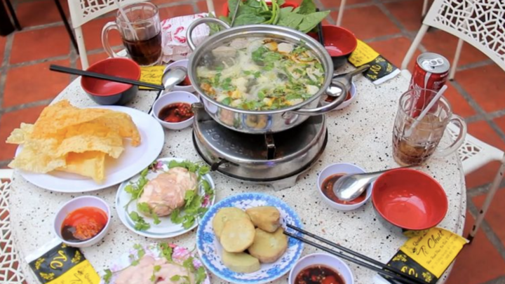 Top những quán lẩu bò nức tiếng ở TP.HCM