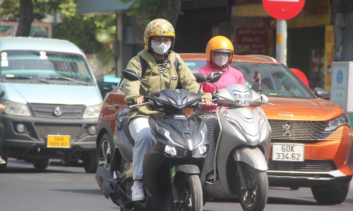 Thời tiết TP.HCM ngày Giỗ Tổ Hùng Vương: Nắng nóng, nhiệt độ cao nhất 37 độ C