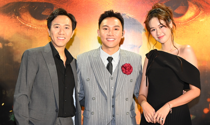 Anh Đức lần đầu xuất hiện cùng bạn gái, tiết lộ kế hoạch đám cưới