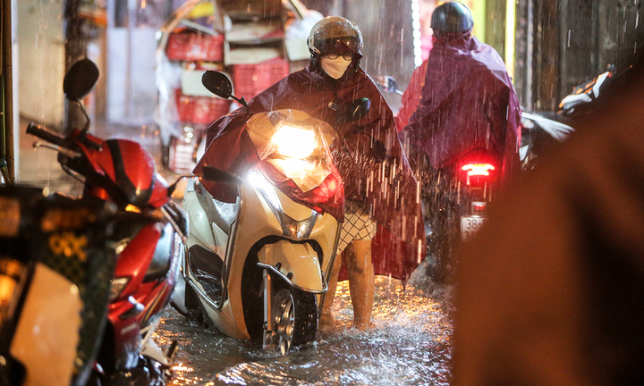 Dự báo thời tiết ngày 21/4: Bắc Bộ ngày nắng, chiều tối hứng mưa dông